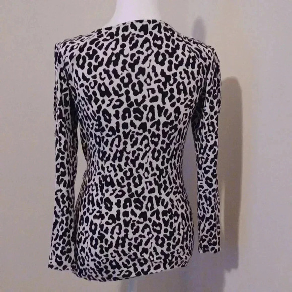 🌺Animal print cold sholder top - Picture 6 of 8